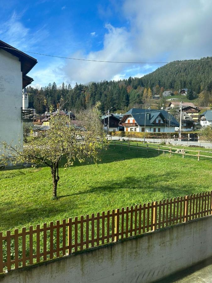 La Tana Del Lupo Lägenhet Camporosso  Exteriör bild
