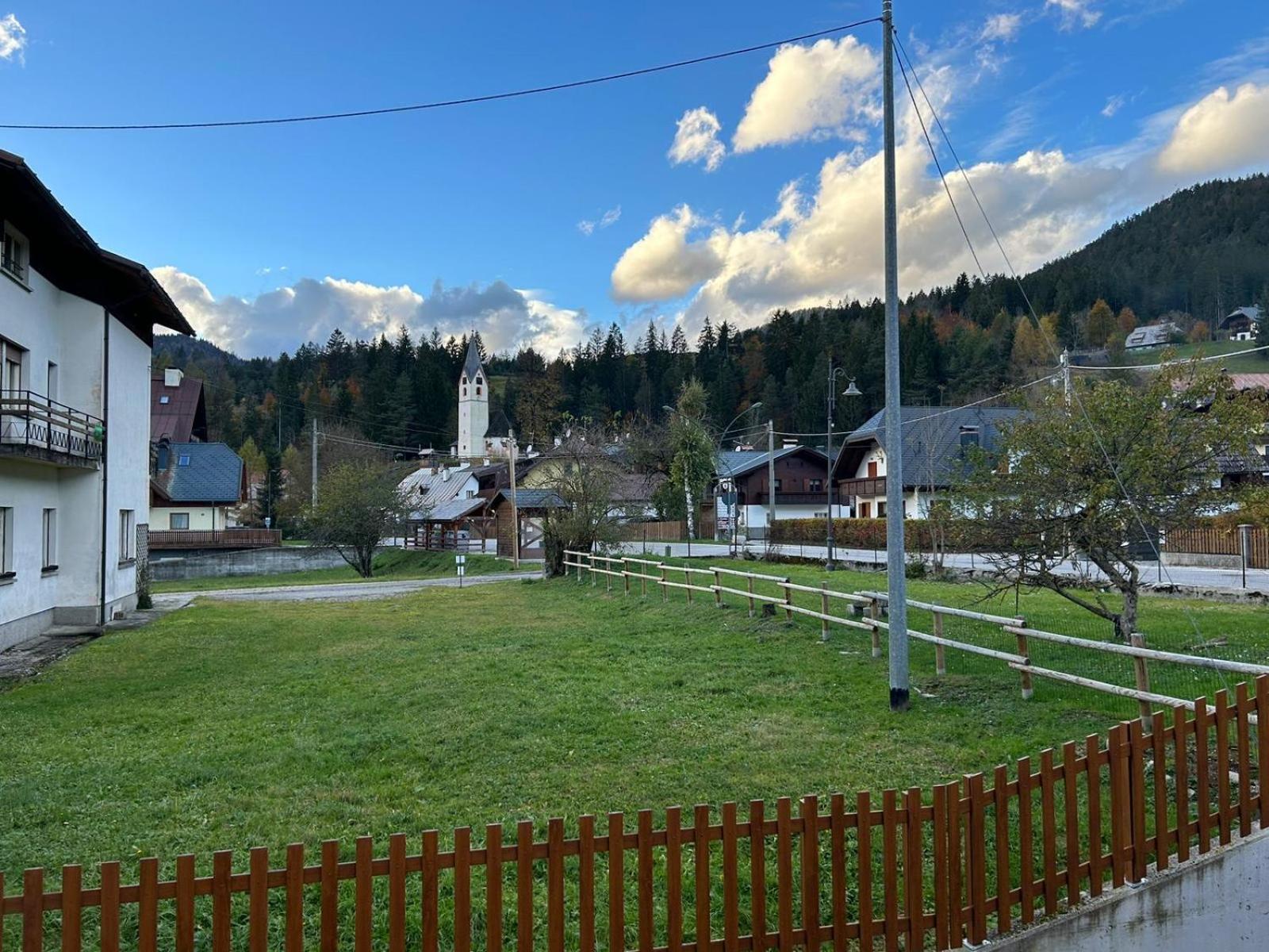 La Tana Del Lupo Lägenhet Camporosso  Exteriör bild